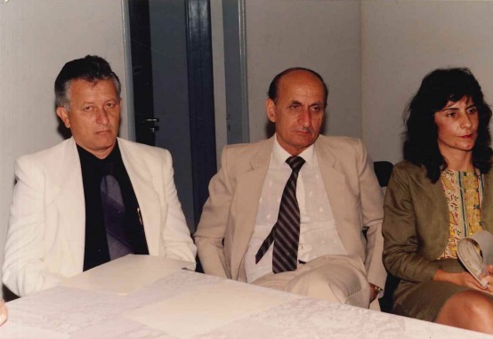 Aluizio Morelatto, primeiro prefeito de João Neiva, acompanhado do vice José Ivo Secomandi.