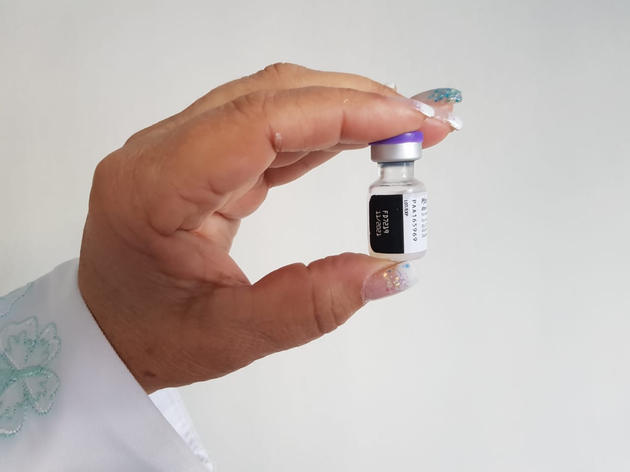 Não é possível a aplicação da 2ª dose com um intervalo menor do que o especificado pelo fabricante.